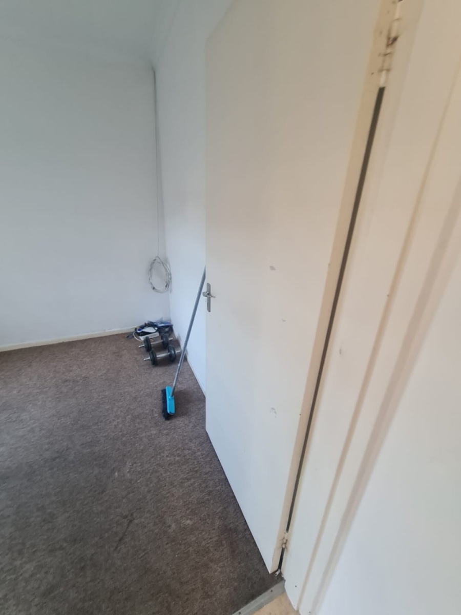 3 Bedroom Property for Sale in Silversands Western Cape